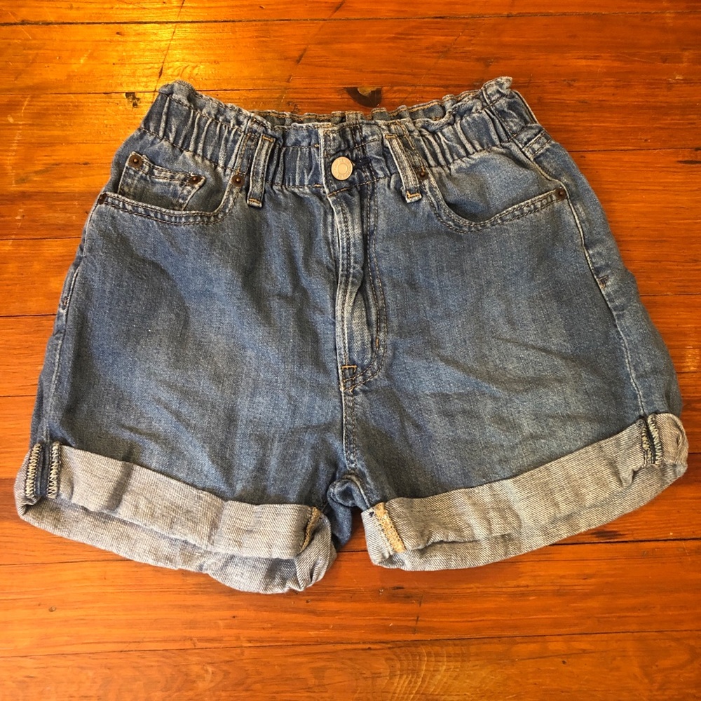 High Rise Elastic Waist Gap Jean Shorts